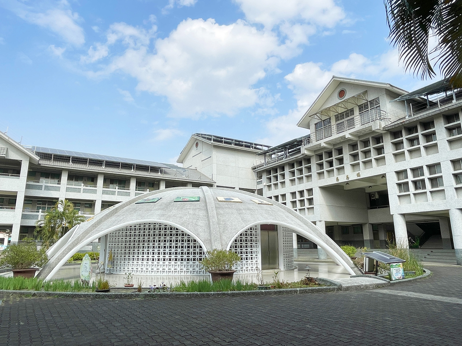 台中霧峰國小天文科學館